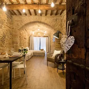 Il Vicolo Di Porta Pesa , Perugia Italia